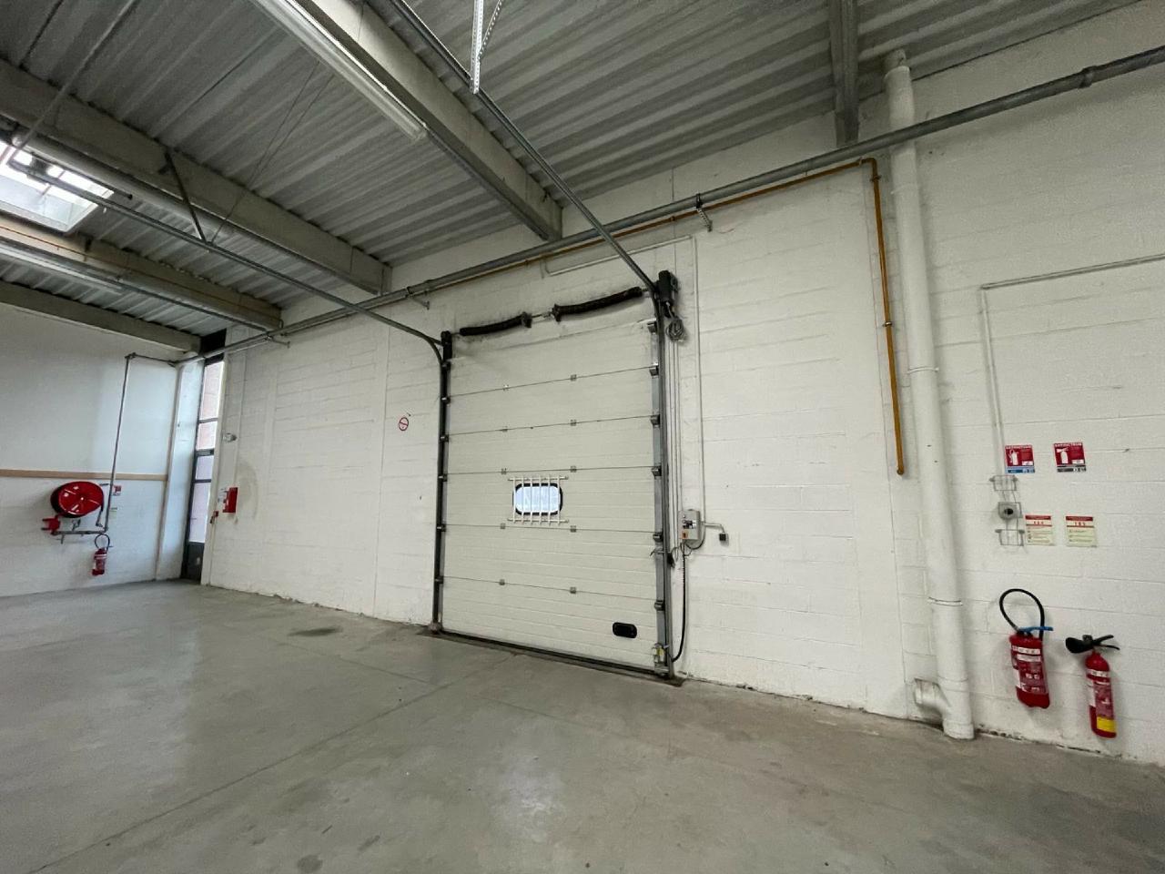 Local d'activité Roost-Warendin 841m² Location local d'activité Roost-Warendin Nord OLACT2420363 7